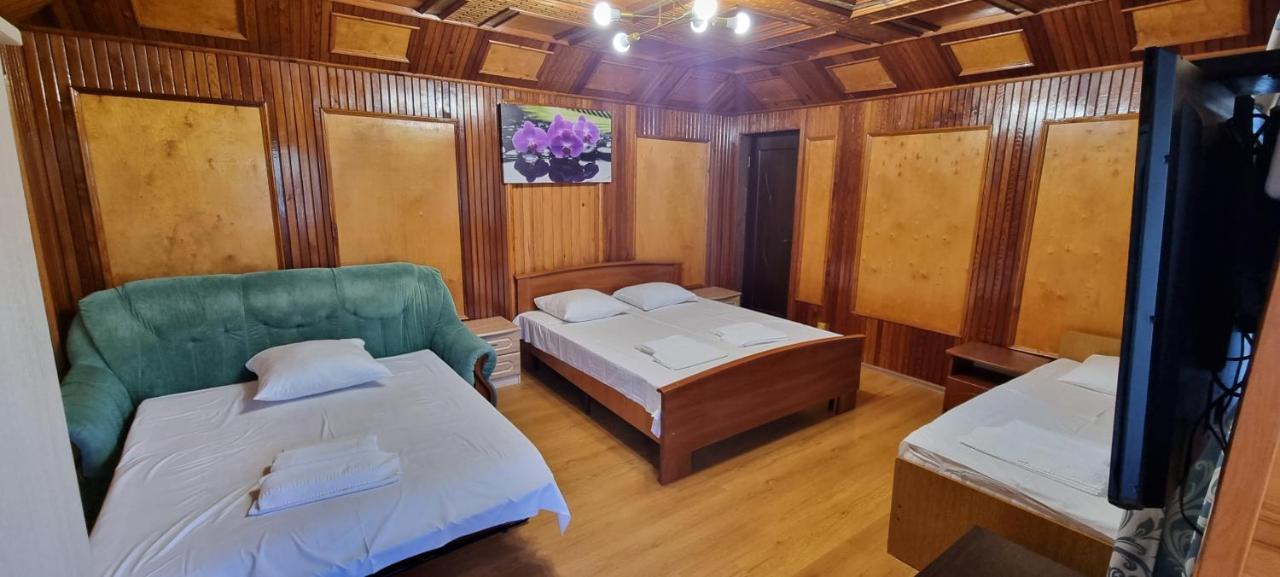 Ривер Гагра Hotel Екстериор снимка
